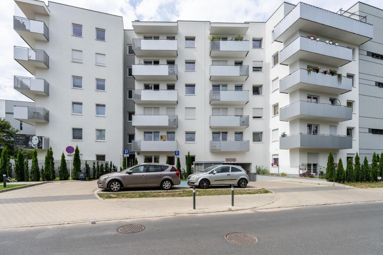 With Garden Wolkowyska By Renters Apartment Poznan